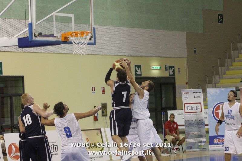 110921 basket 278_tn.jpg